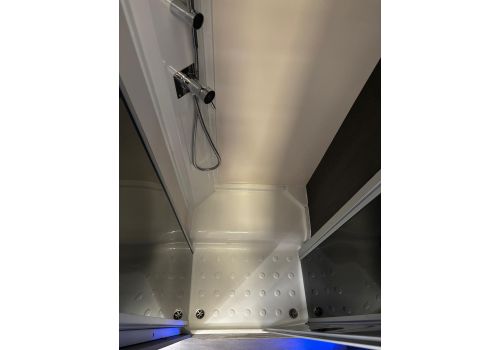 Low Profile Motorhome ROLLER TEAM Kronos Advance 267 TL en Sale Occasion