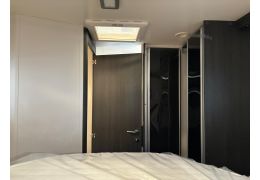 Low Profile Motorhome ROLLER TEAM Kronos Advance 267 TL en Sale Occasion