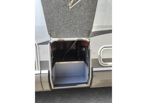 Integral Motorhome CARTHAGO Chic S-Plus I 51 en Sale Occasion
