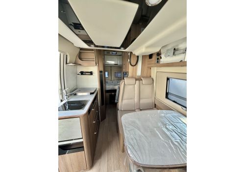 Camper Van DREAMER Camper Van XL Limited en Sale Occasion