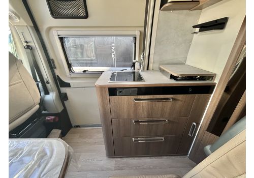 Camper Van DREAMER Camper Van XL Limited en Sale Occasion