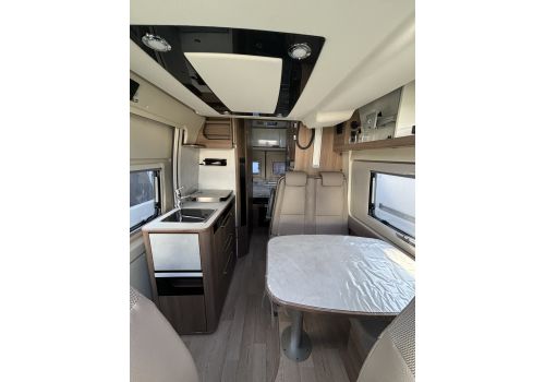 Camper Van DREAMER Camper Van XL Limited en Sale Occasion