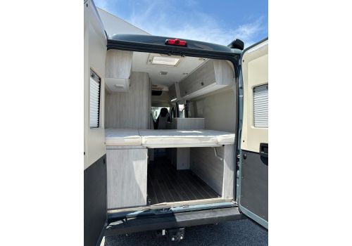 Camper Van ROLLER TEAM Livingstone 2 Select en Sale Occasion