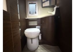 Integral Motorhome MOBILVETTA Desing 8 K Yacht Tekno in Sale Occasion