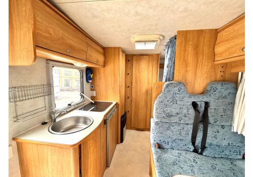 Capuchina Motorhome RIMOR T350 en Sale Occasion