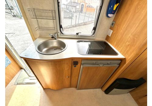 Capuchina Motorhome RIMOR T350 en Sale Occasion