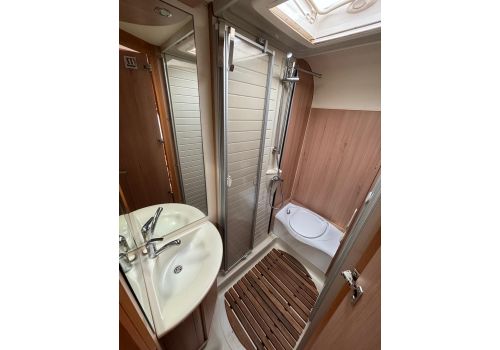 Integral Motorhome BURSTNER Viseo I 696 en Sale Occasion