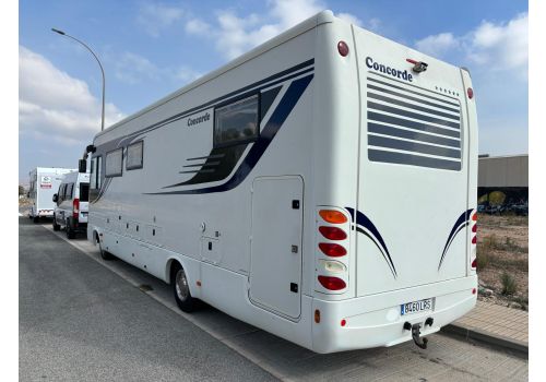 Integral Motorhome CONCORDE Liner 990 M en Sale Occasion