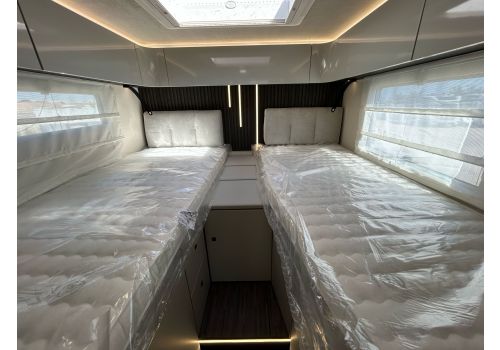 Low Profile Motorhome MOBILVETTA Kea Kompakt 64 en Rent