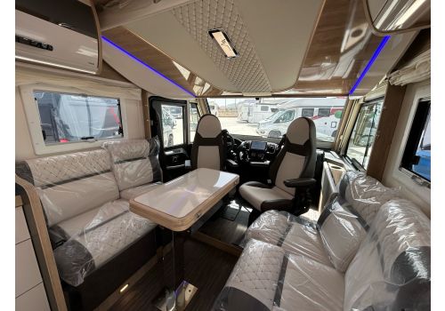 Integral Motorhome MOBILVETTA Kea I 90 en Sale Occasion