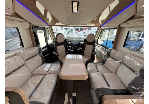 Integral Motorhome MOBILVETTA Kea I 90 en Sale Occasion