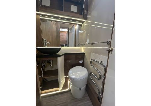 Integral Motorhome MOBILVETTA K-Yatch Tekno Line 90 en Sale Occasion