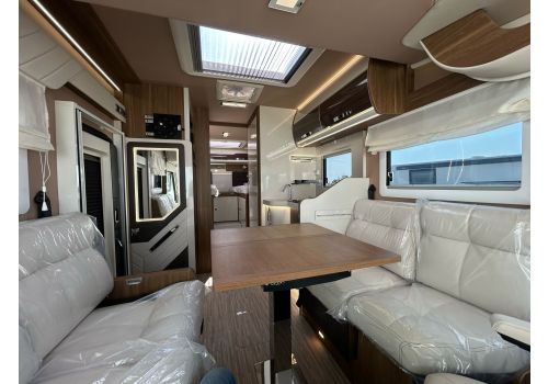 Integral Motorhome MOBILVETTA K-Yatch Tekno Line 86 en Catalog