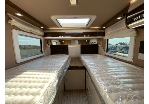 Integral Motorhome MOBILVETTA K-Yatch Tekno Line 86 en Catalog