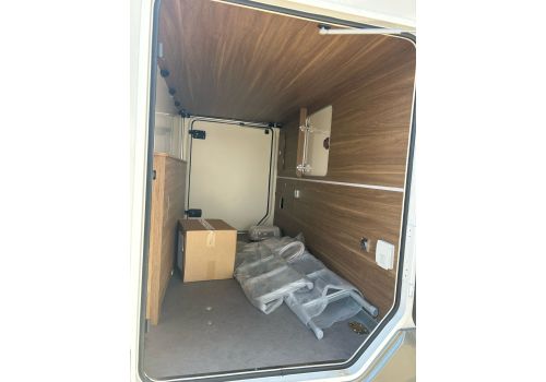 Integral Motorhome MOBILVETTA K-Yatch Tekno Line 86 en Catalog