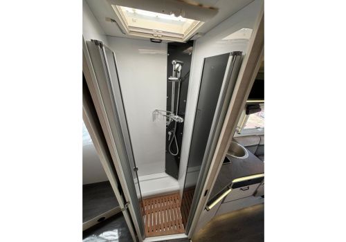 Low Profile Motorhome CHALLENGER 328 Premium en Sale Occasion