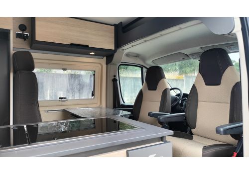 Camper Van DREAMER D55 FUN en Sale Occasion