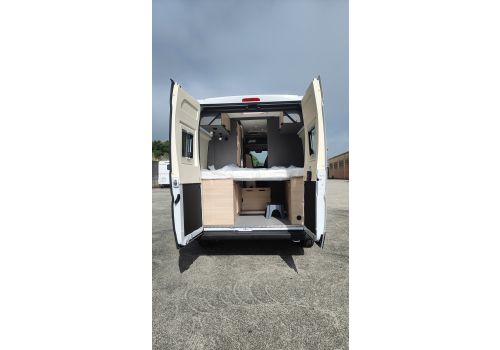 Camper Van DREAMER D55 FUN en Sale Occasion