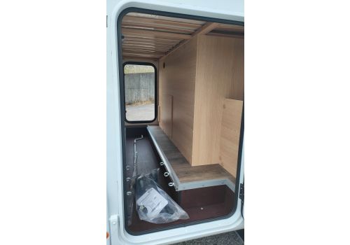 Low Profile Motorhome SUNLIGHT V60 en Sale Occasion