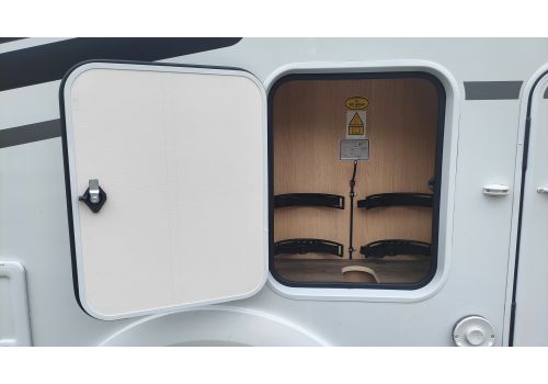 Low Profile Motorhome SUNLIGHT V60 en Sale Occasion