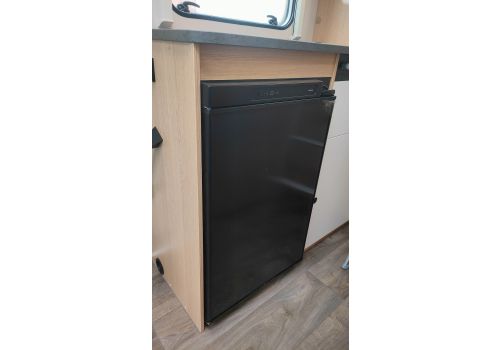 Low Profile Motorhome SUNLIGHT V60 en Sale Occasion