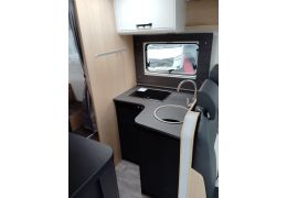 Low Profile Motorhome SUNLIGHT T690L in Rent