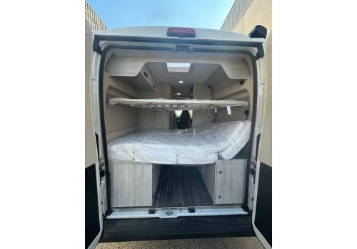 Camper Van ROLLER TEAM Livingstone 5 Sport en Sale Occasion