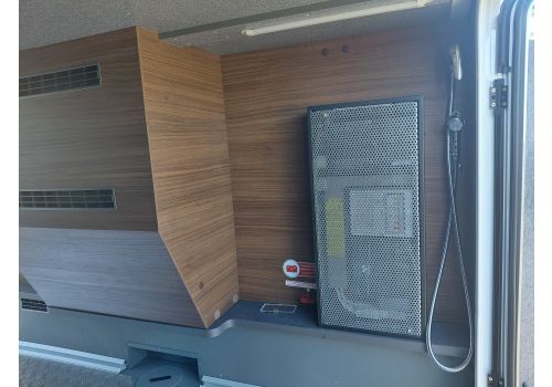 Integral Motorhome CARTHAGO Chic c-line 5.9 XL LE en Catalog