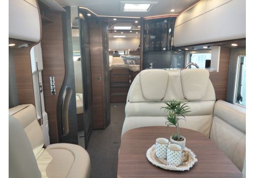 Integral Motorhome CARTHAGO Chic c-line 5.9 XL LE en Catalog