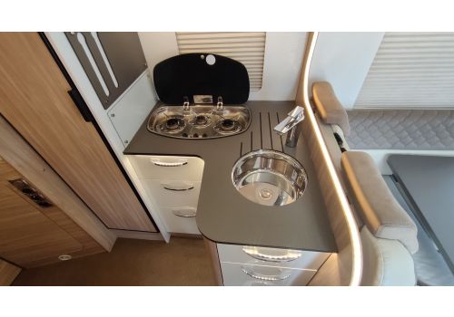 Integral Motorhome BURSTNER Ixeo I 690 en Sale Occasion