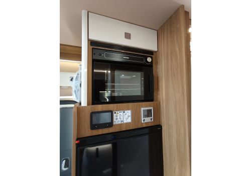 Integral Motorhome MOBILVETTA K-Yacht Tekno Line 86 en Sale Occasion