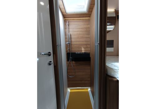 Integral Motorhome MOBILVETTA K-Yacht Tekno Line 86 en Sale Occasion
