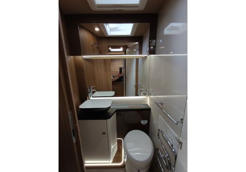 Integral Motorhome MOBILVETTA K-Yacht Tekno Line 90 en Sale Occasion