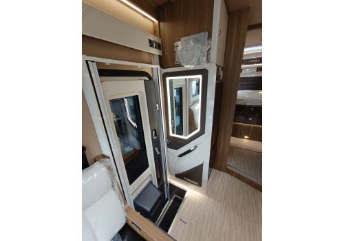 Integral Motorhome MOBILVETTA K-Yacht Tekno Line 90 en Sale Occasion