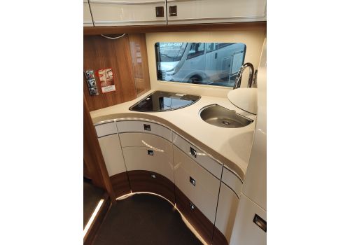 Integral Motorhome CARTHAGO Chic E line I 50 LE en Catalog