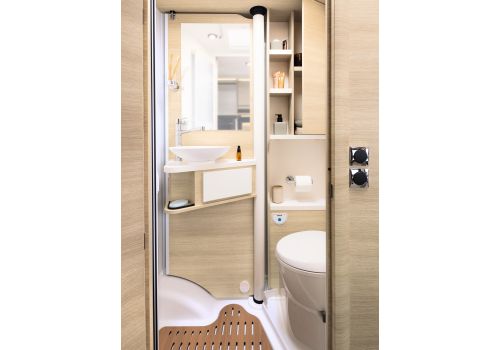 Integral Motorhome RAPIDO 854F Modelo 2024 en Catalog