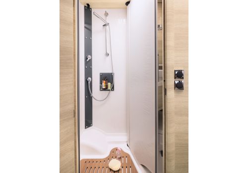 Integral Motorhome RAPIDO 854F Modelo 2024 en Catalog