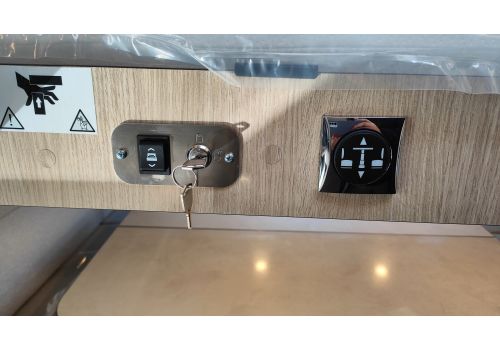 Low Profile Motorhome RAPIDO 606F Modelo 2024 en Sale Occasion