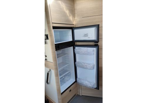 Low Profile Motorhome RAPIDO 606F Modelo 2024 en Sale Occasion