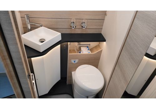 Integral Motorhome RAPIDO 8096 DF ALDE automático en Sale Occasion