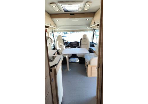 Integral Motorhome RAPIDO 8096 DF ALDE automático en Sale Occasion