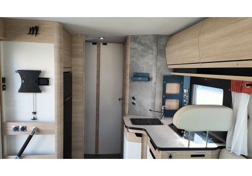 Integral Motorhome RAPIDO 8096 DF ALDE automático en Sale Occasion