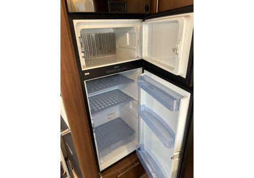 Integral Motorhome NIESMANN BISCHOFF Flair 920 LE en Sale Occasion