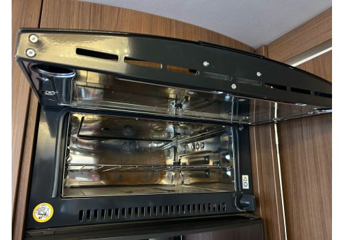 Integral Motorhome NIESMANN BISCHOFF Flair 920 LE en Sale Occasion
