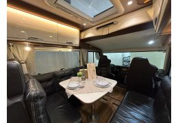 Integral Motorhome NIESMANN BISCHOFF Flair 920 LE in Sale Occasion