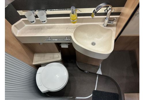 Integral Motorhome CARTHAGO C Tourer I 144 QB en Sale Occasion