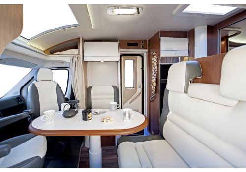 Low Profile Motorhome ILUSION Irius 730 en Sale Occasion