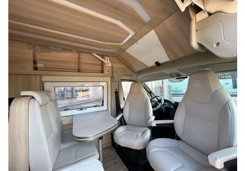 Camper Van DREAMER Living Van Select en Sale Occasion