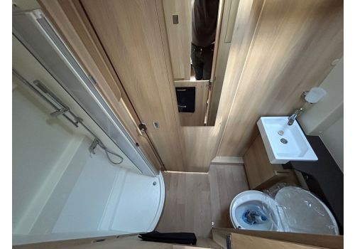 Camper Van DREAMER Living Van Select en Sale Occasion