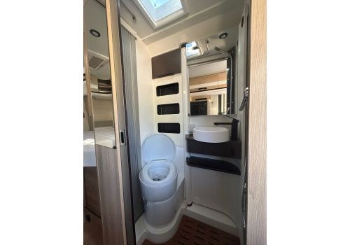 Camper Van DREAMER D68 + Select en Sale Occasion
